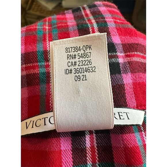 Victoria's Secret Women's Red Plaid Flannel Pajama Set Size S - Picture 7 of 9
